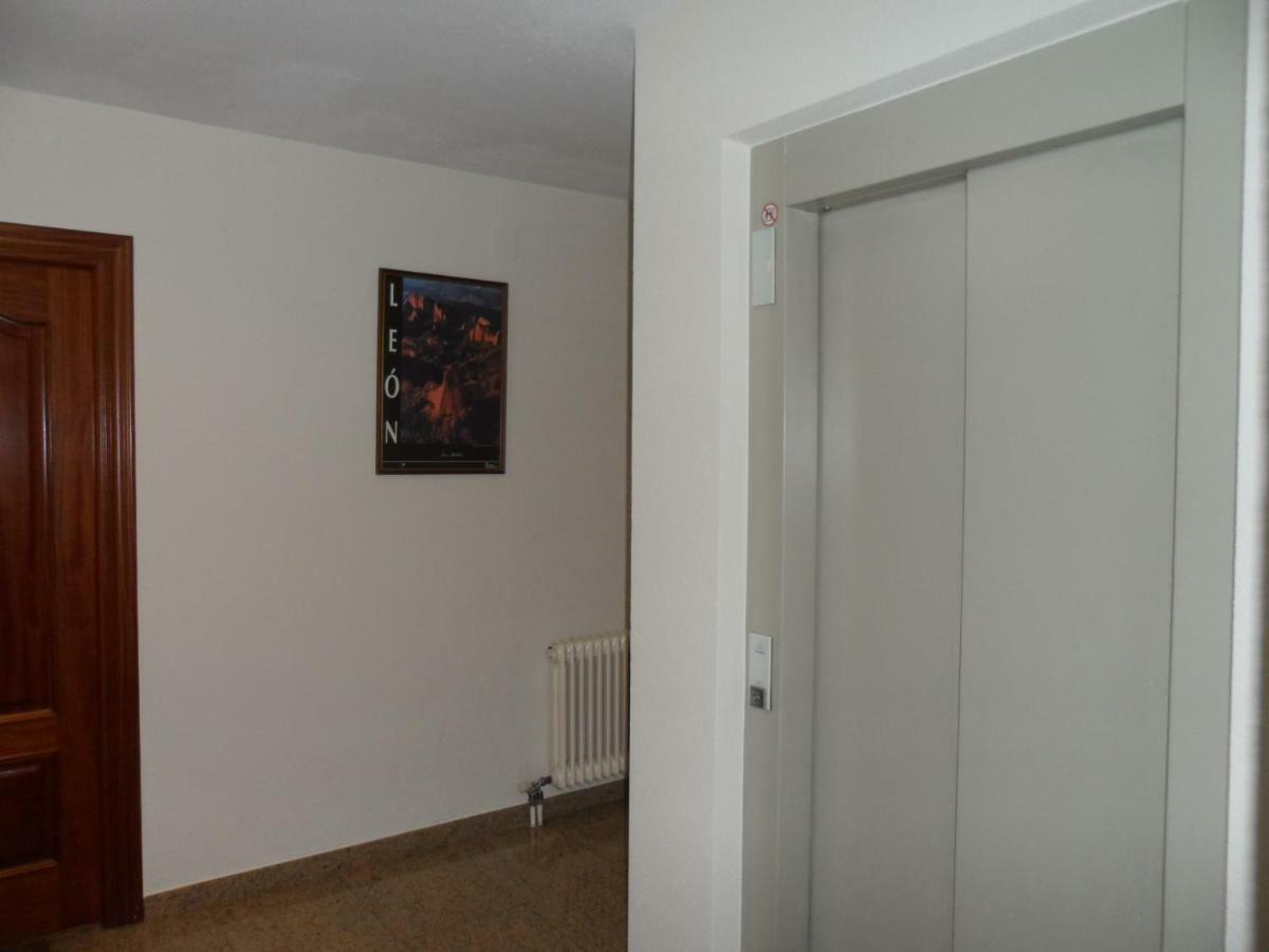Hostal Coruna Astorga Exteriér fotografie